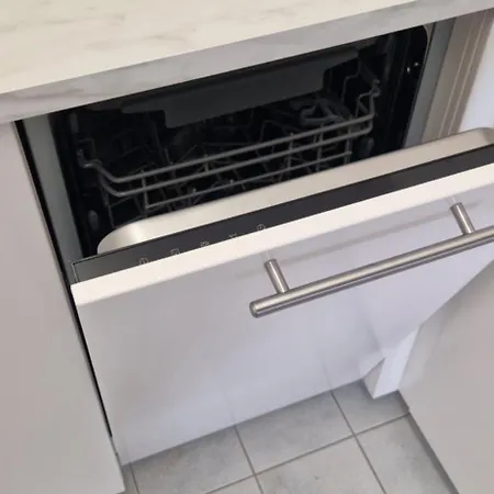 Gemuetliche 2-zimmer-wohnung Mit Balkon Apartmán